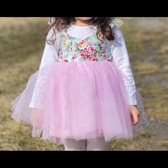 Kid’s dress bundle 18m 2T - Picture 12 of 12